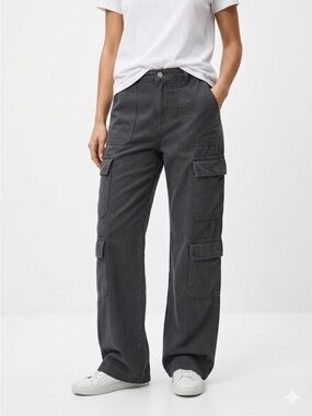 Zara Charcoal Gray Wide-Leg Cargo Pants 242 casual every day school travel work